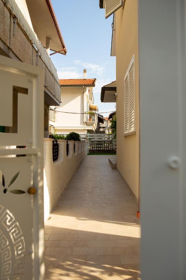 Bed and Breakfast Aria di Mare Martinsicuro Esterno foto